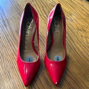 Calvin Klein pumps 7.5
